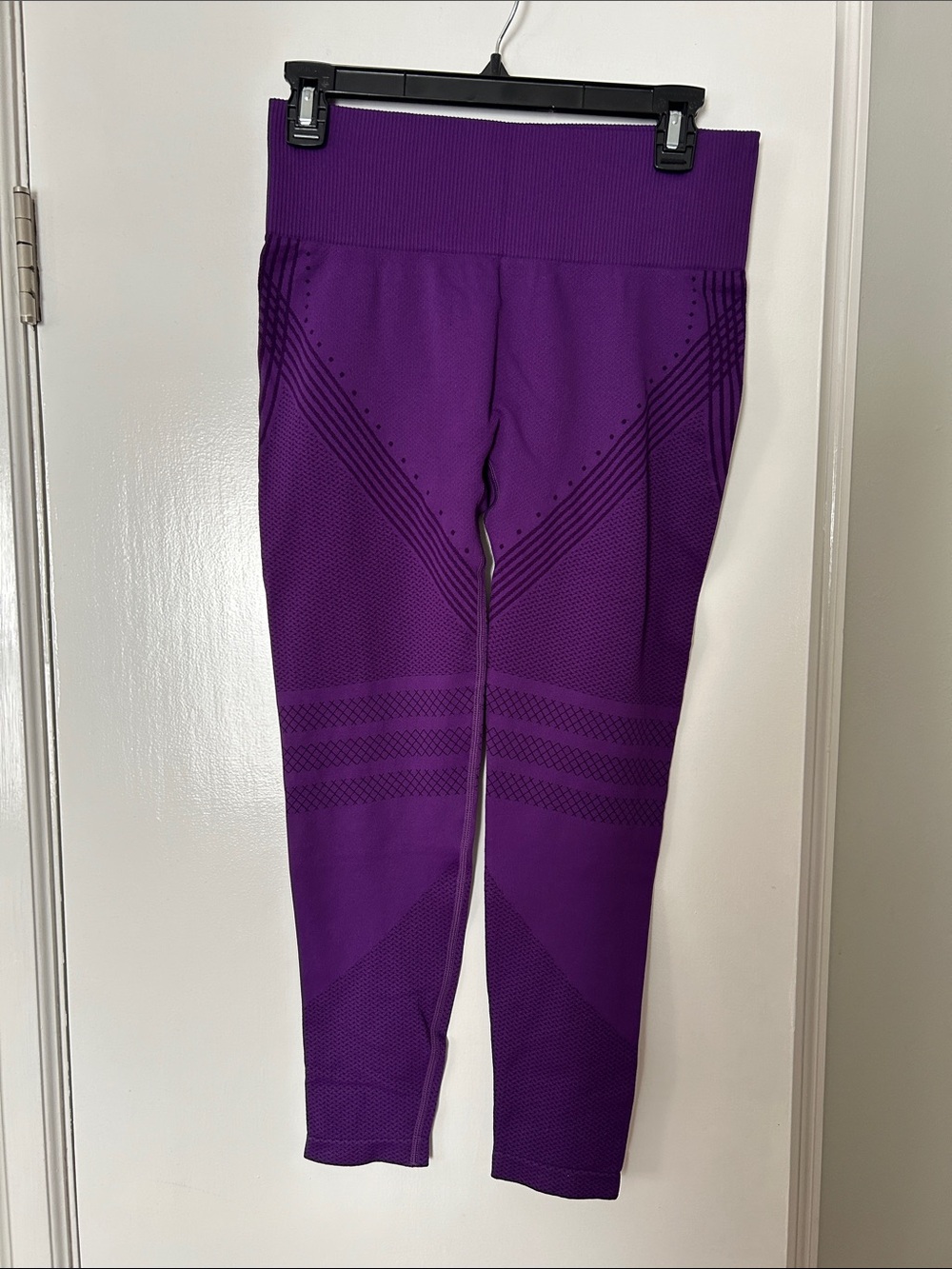 Women’s Purple Compression Active Seamless Leggings